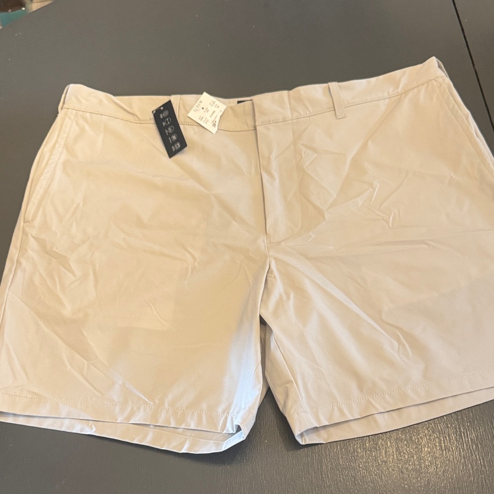 J. Crew Men's Beige Flat Front Shorts
